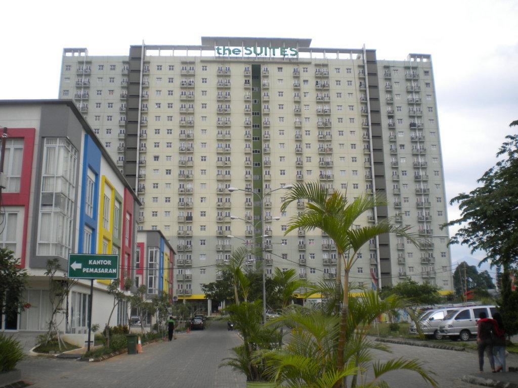 The Suites @ Metro Apartment Bandung Exterior photo